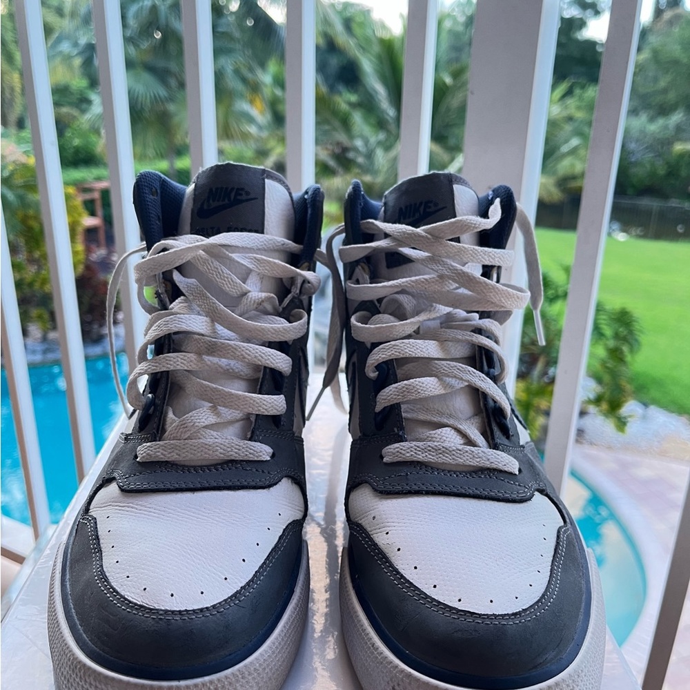 Nike high tops